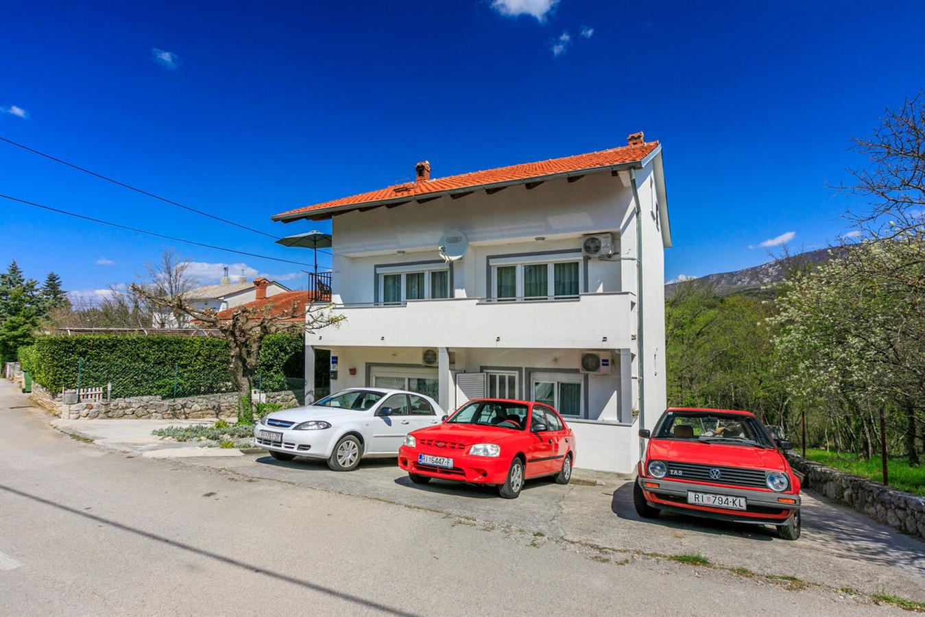 Apartment image 16
