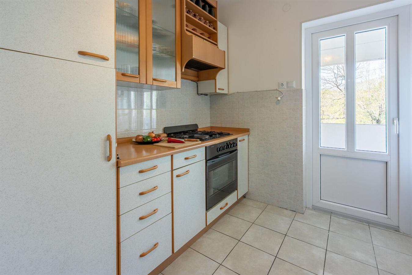 Apartment image 2